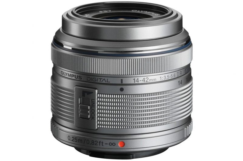 Appareil photo hybride OLYMPUS PACK E-M10 II SILVER + 14-42 + 40-150 + SACOCHE + SD 16GO - Image 2