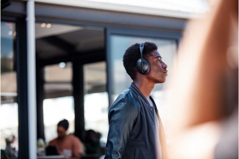 Casque audio BOSE CASQUE NOISE CANCELLING HEADPHONES 700 BLACK - Image 4